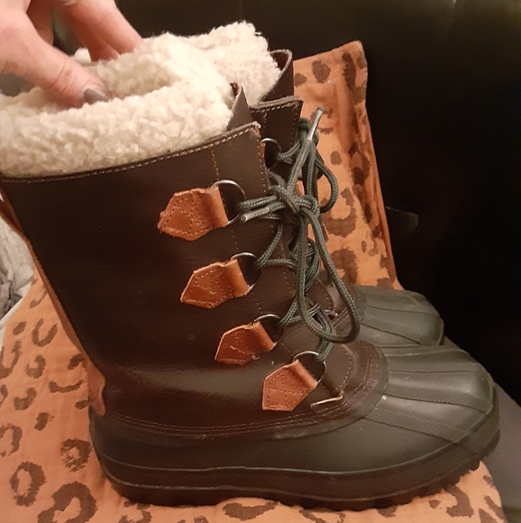 Boots - Picture 1 of 8